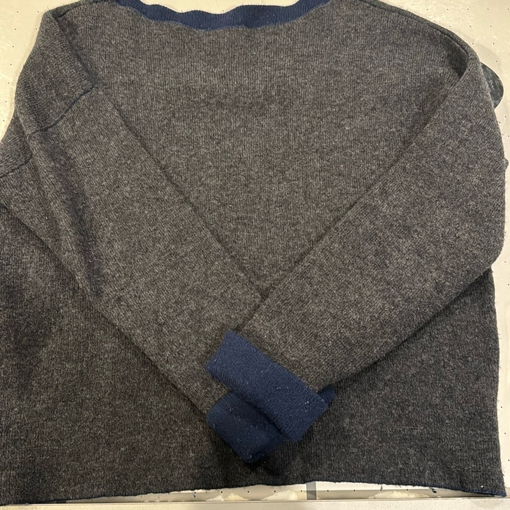 Women’s Vineyard Vines Sweater
